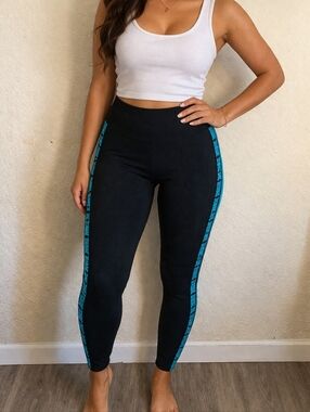 Victoria Secret PINK Logo Black and Teal Everyday Leggings - Used Condition.